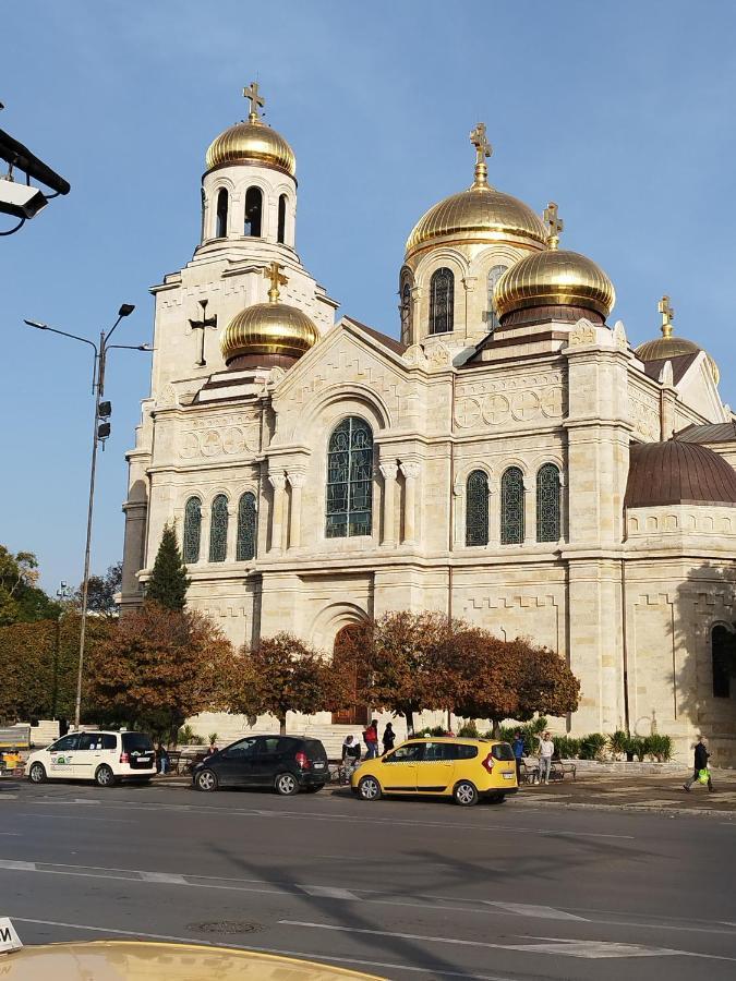 Апартамент 3 А Varna Exteriör bild